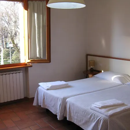 Villino I Giardini - Il Giardinetto Appartamenti *